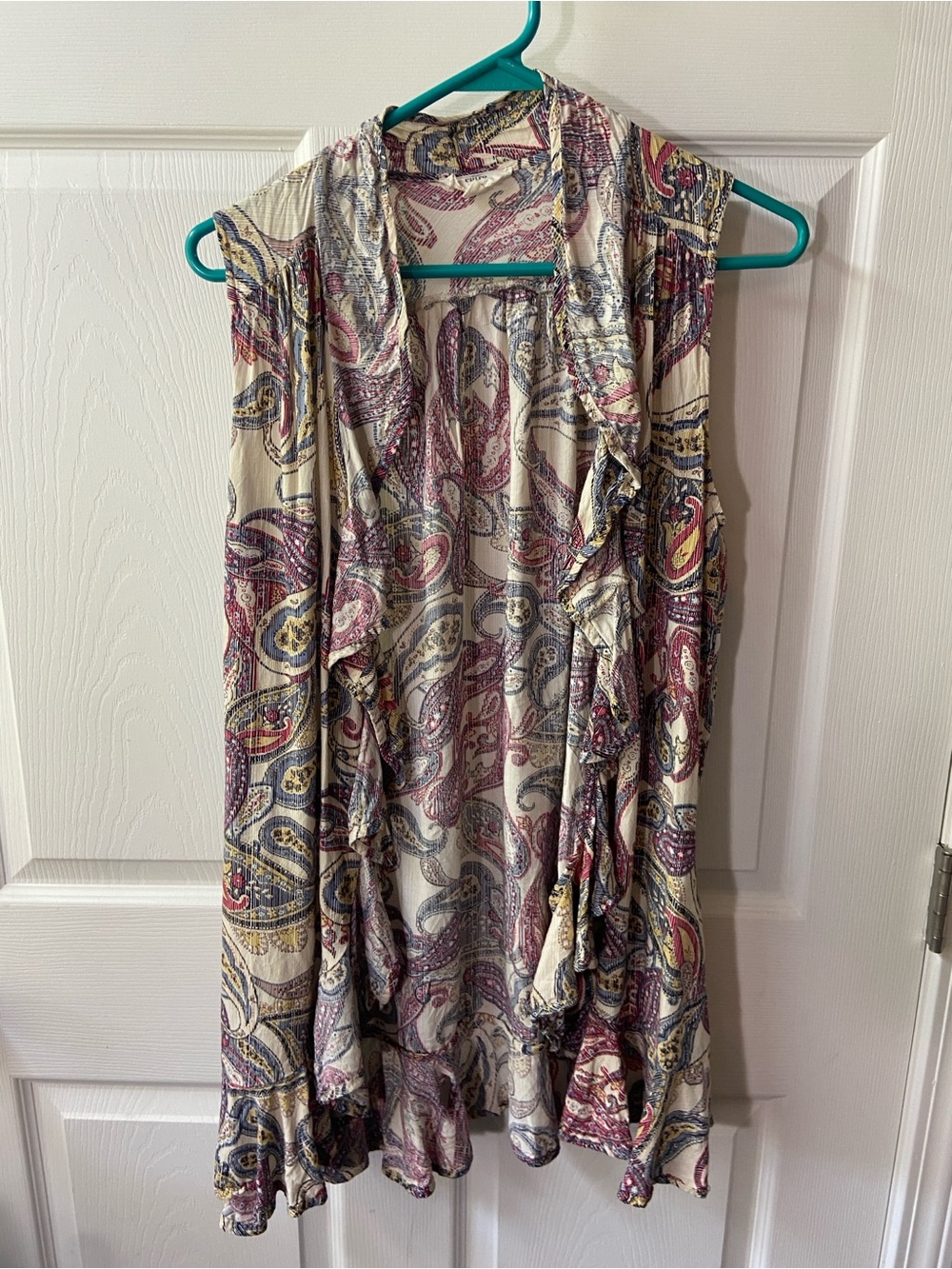entro Paisley Print Sleeveless Layering Top - Cream, Red, Navy, Yellow medium